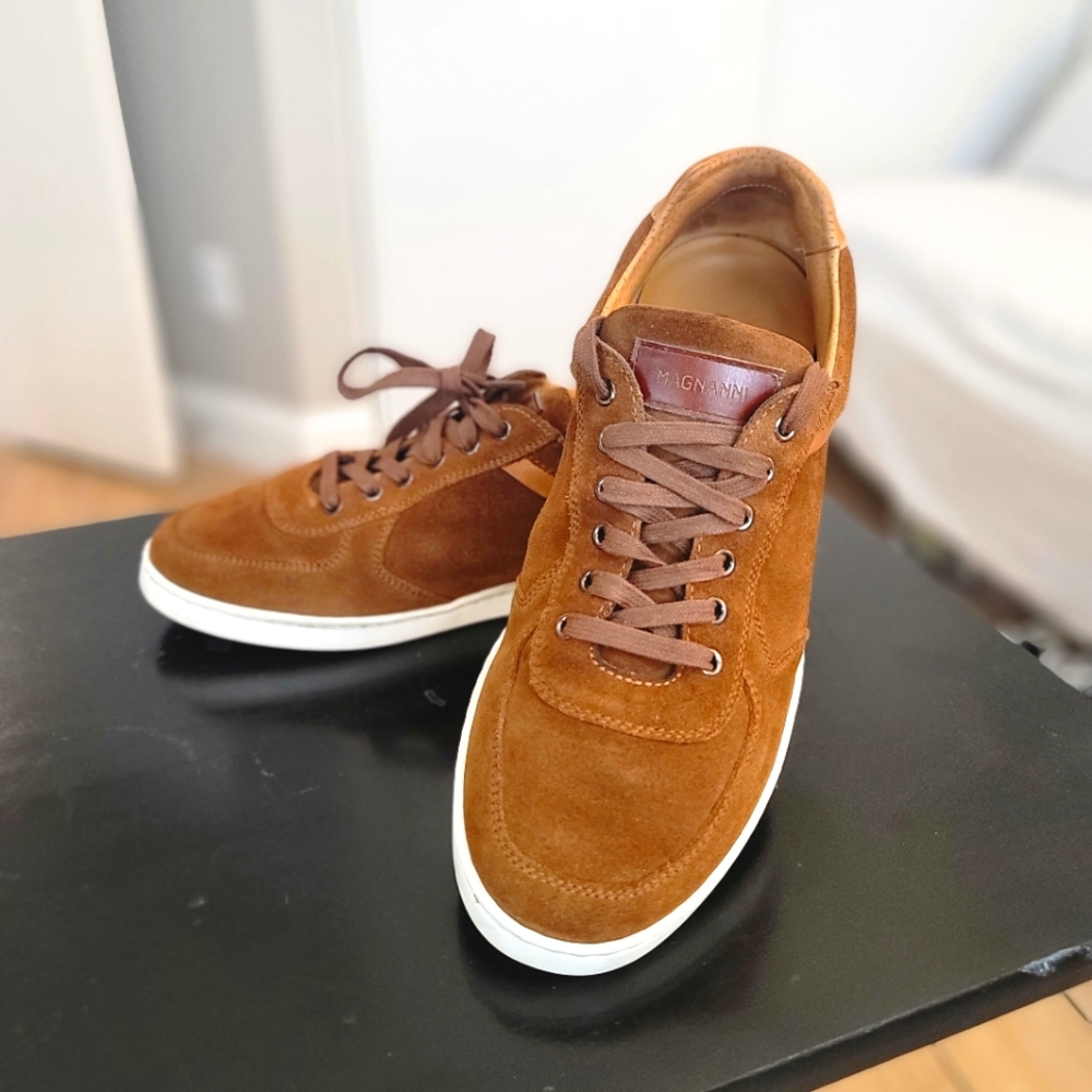 Magnanni Elson